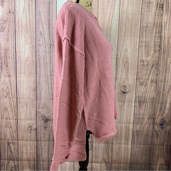 Carpetcom women’s size medium pink knit sweater NWT - Picture 4 of 9